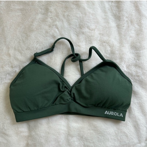 Aurola Green Sports Bra - Picture 1 of 2